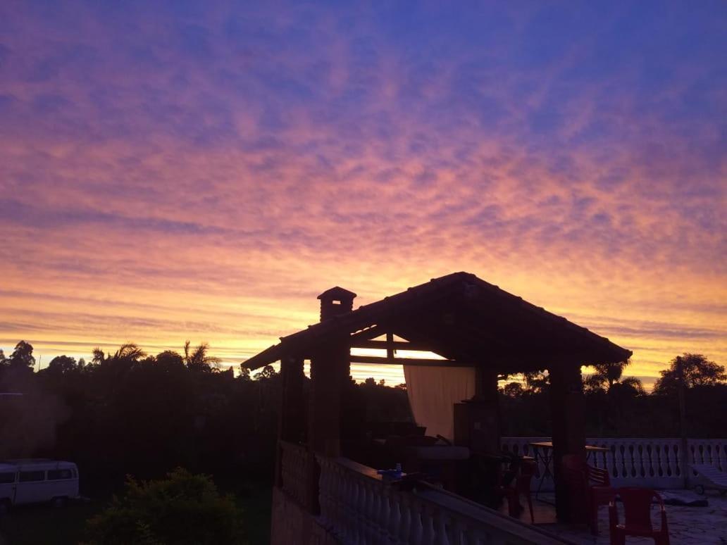 Chacara Em Ibiuna Sao Roque A 70Km De Sp Com Piscina E Wi-Fi Vila Exterior foto